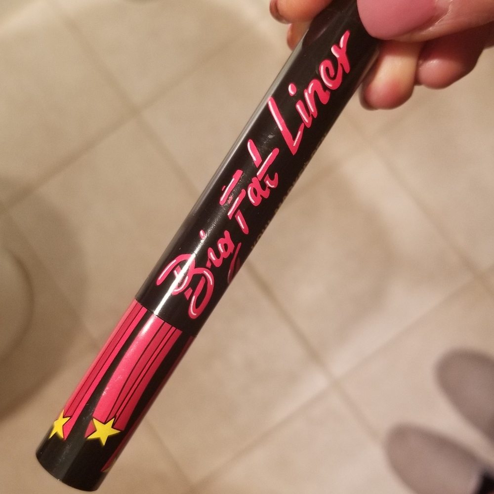 🆕️Rockins Big Fat Liner